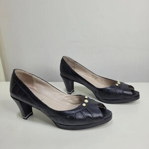 Oh! Jacy Black Nappa Soft Leather Open Toe Pump with Pearl Accent Size Women 11